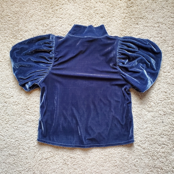 Free People Claudia Velvet puff sleeve Outerspace Top - Picture 9 of 10